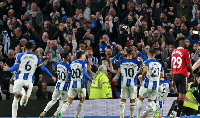 布莱顿爆冷击败狼队,海鸥军团展现黑马本色