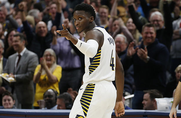 莫兰特复出首战贡献两双,灰熊击败马刺终结三连败  莫兰特复出首战贡献两双,灰熊击败马刺终结三连败