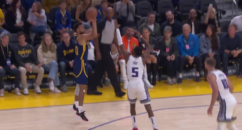 库里单节轰下二十分勇士大胜快船队  库里单节轰下二十分勇士大胜快船队